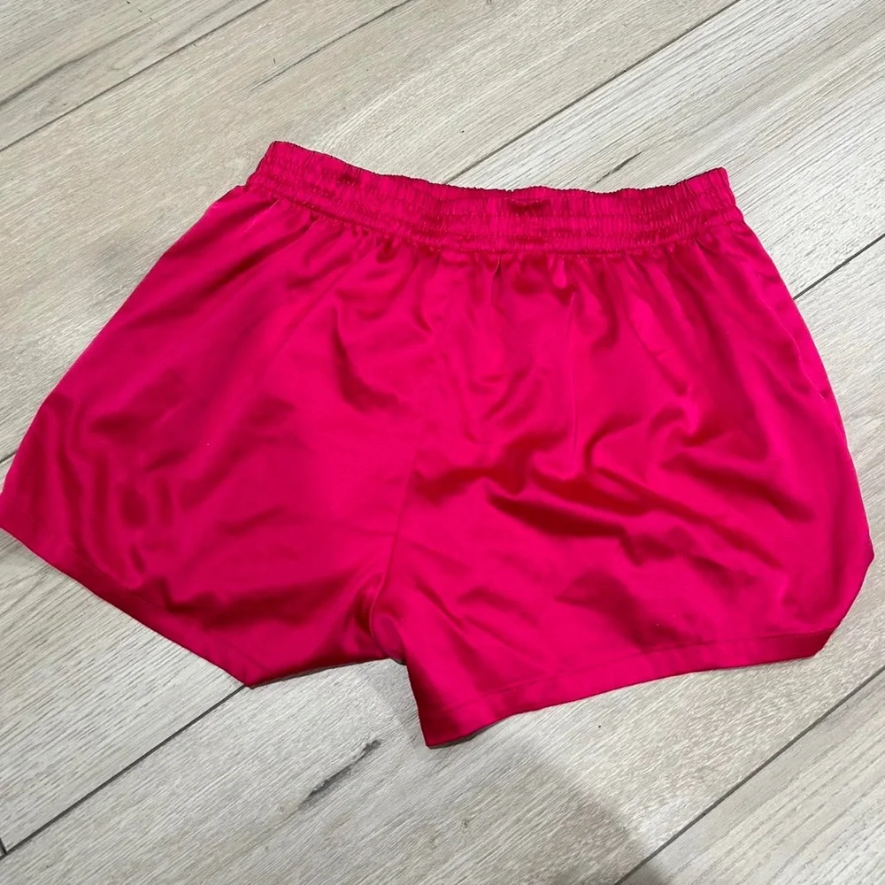 SKIMS Woven Shine Rhinestone Logo BOXERS & BRA in Raspberry - Picture 9 of 13